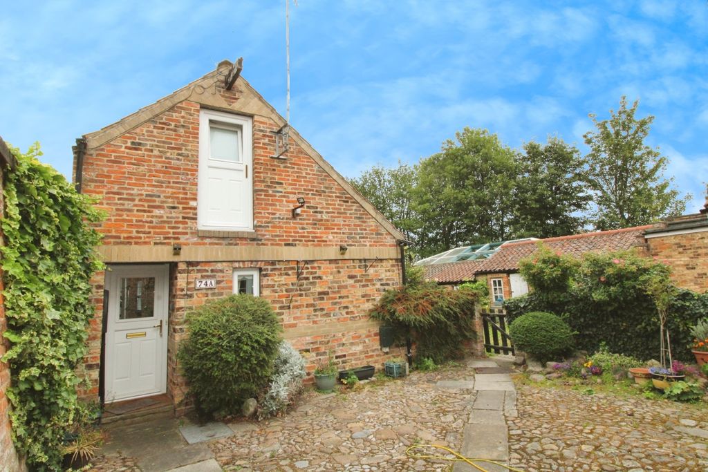 Property photo 1 of 13 Pbox-Front_Of_House-325576.Jpg