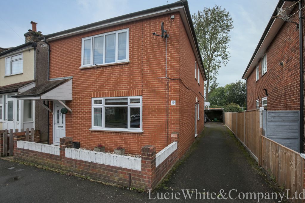 Property photo 1 of 10 Front Exterior