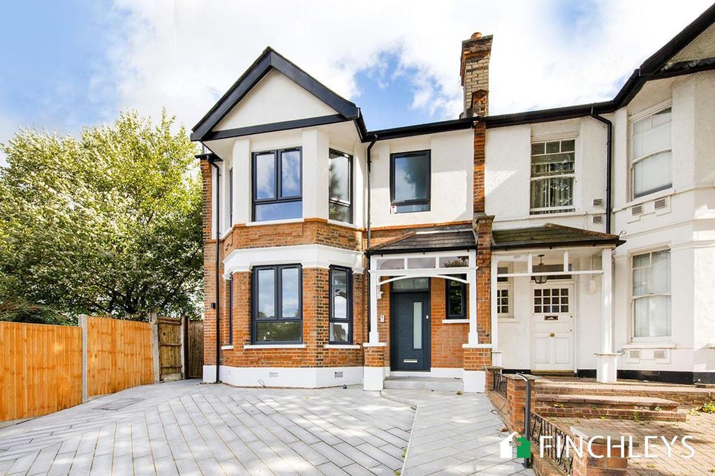 Property photo 1 of 14 External .Jpg