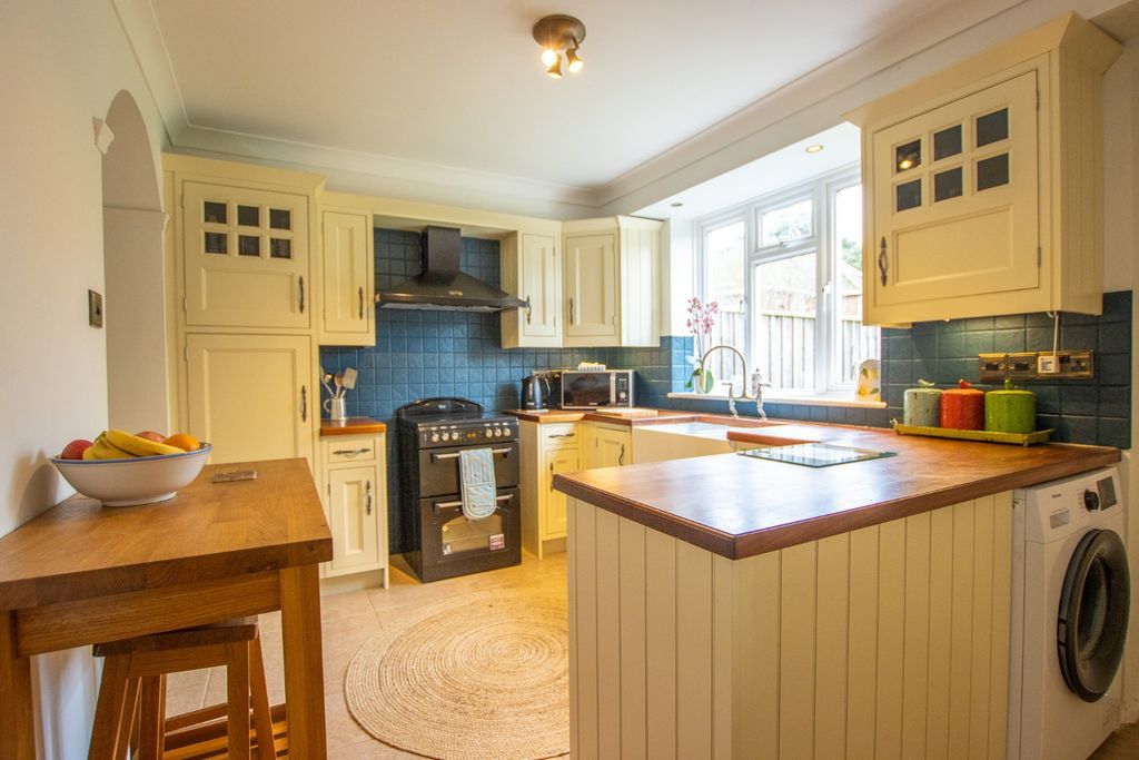 Property photo 3 of 29 4628626