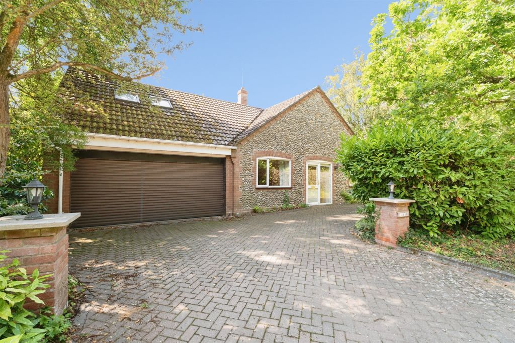 Property photo 1 of 31