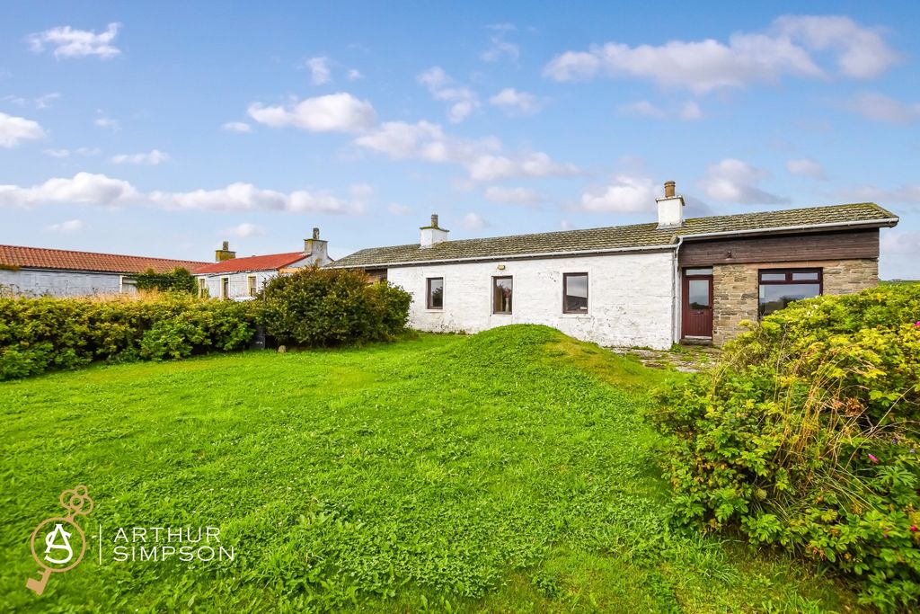 Property photo 1 of 34 5432303