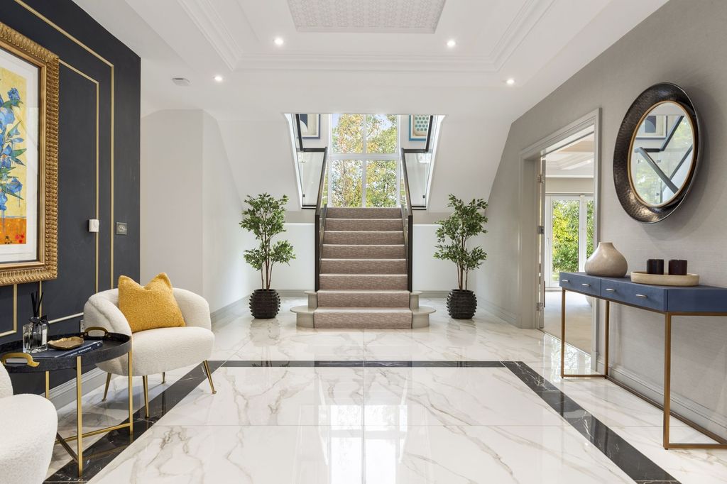 Property photo 3 of 52 P044415_03.Jpg