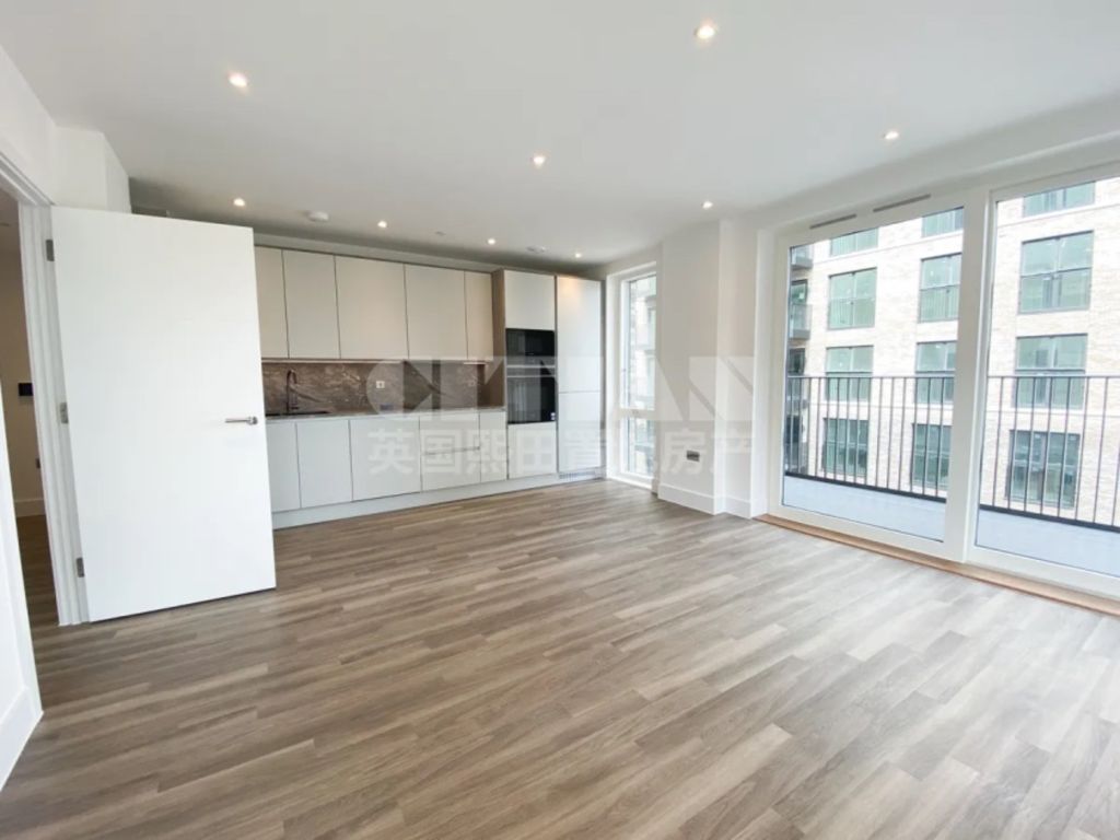 Property photo 3 of 16