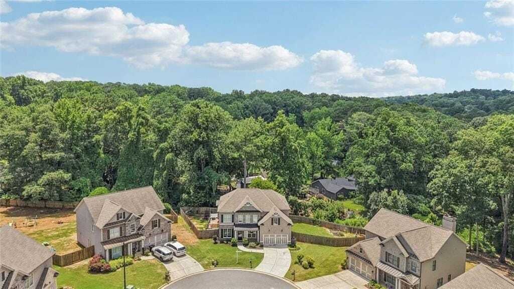 Property photo 1 of 31