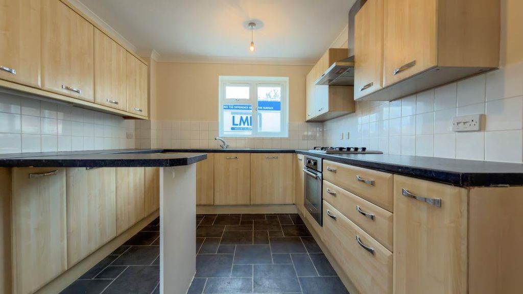 Property photo 2 of 11 6Bancroftlanesoham 6.Jpg