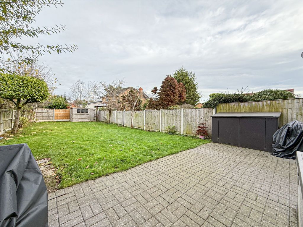 Property photo 3 of 25