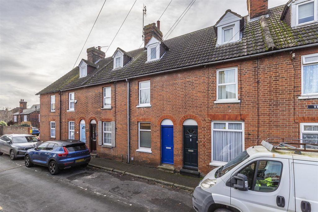 Property photo 1 of 25