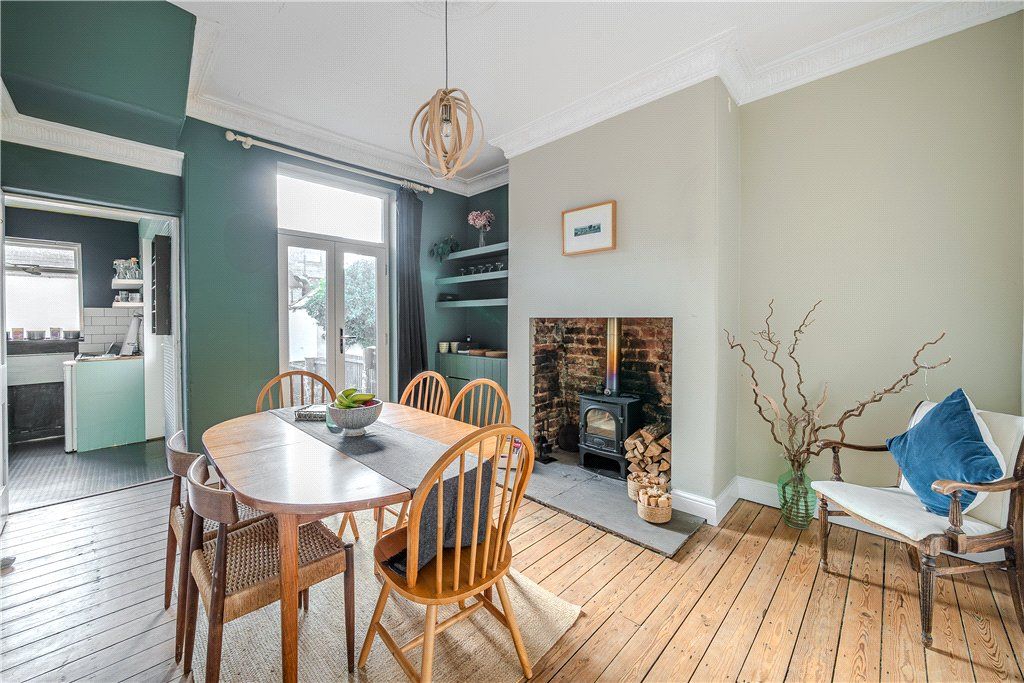 Property photo 3 of 13 Picture 3