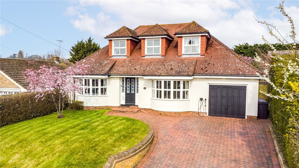 Property photo 3 of 28 Picture No. 14