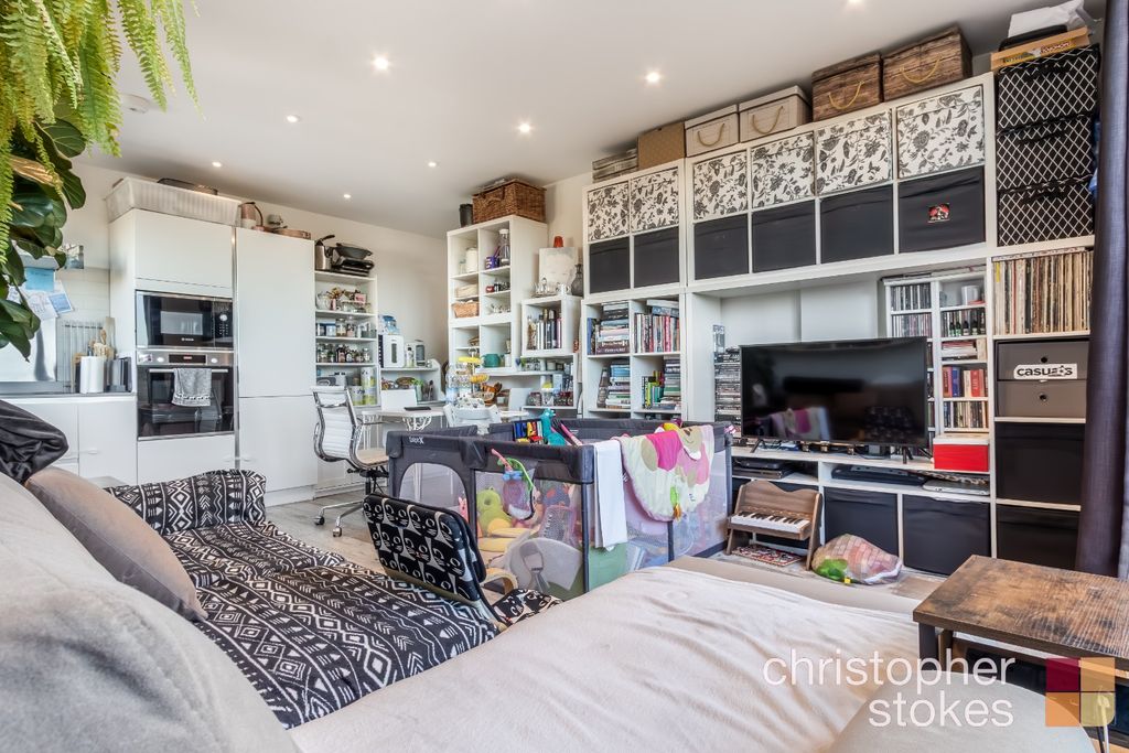 Property photo 2 of 16 4867553