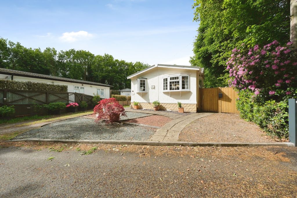 Property photo 1 of 20 Img_6444