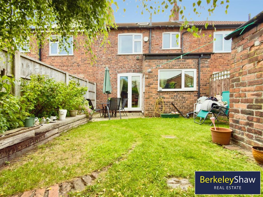Property photo 2 of 18 A4Df7681--44D6-A423-Ca5B9CE023Cb-28701-000003D134C