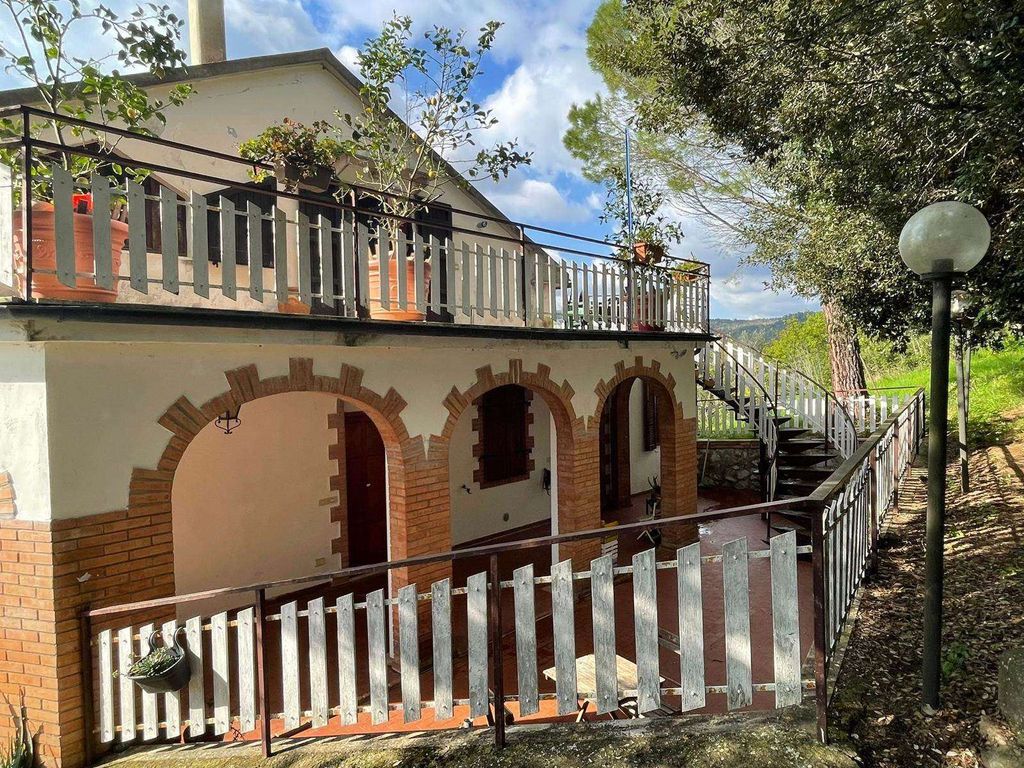 Property photo 2 of 30