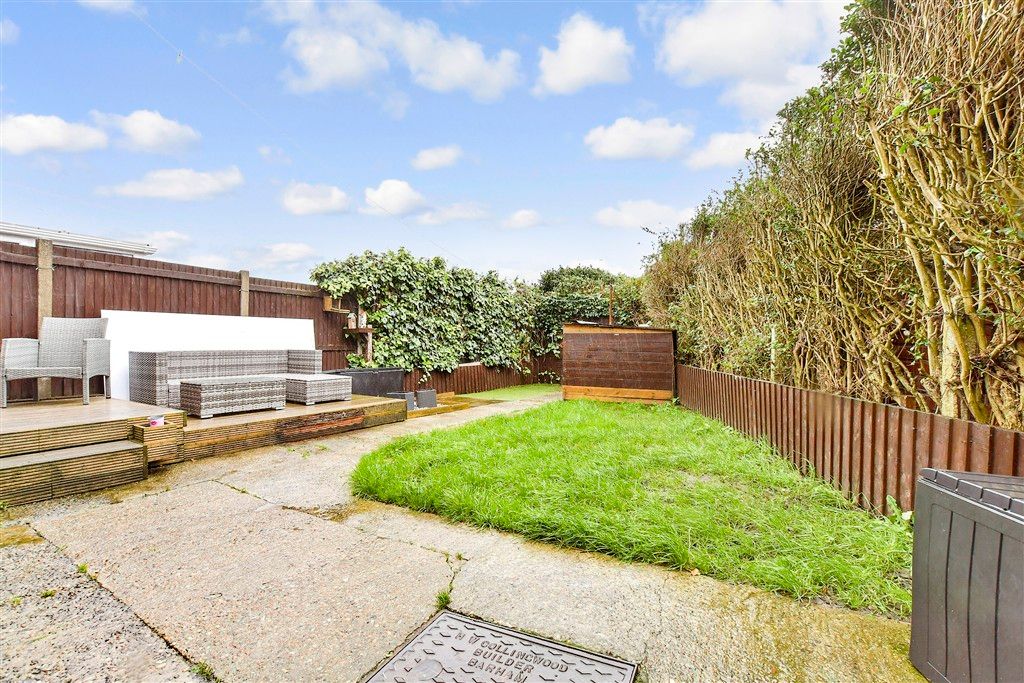 Property photo 2 of 9 External (Web)