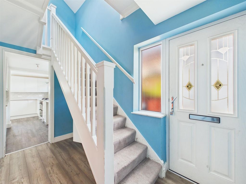 Property photo 2 of 45 Cam03844G0-Pr0414-Still001.Jpg