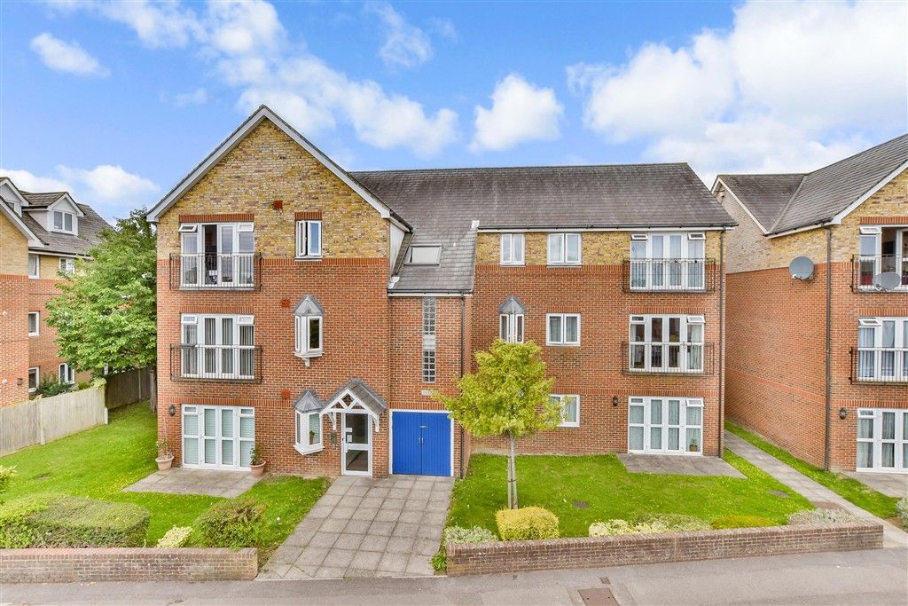 Property photo 2 of 12 External (Web)