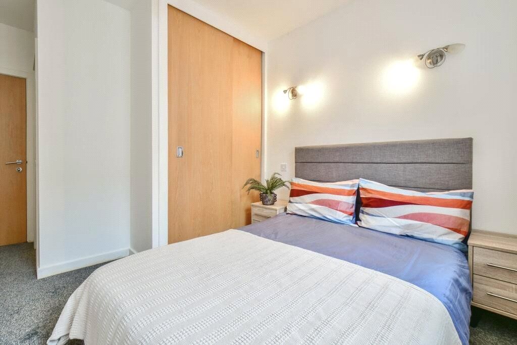 Property photo 3 of 6 Picture No. 18