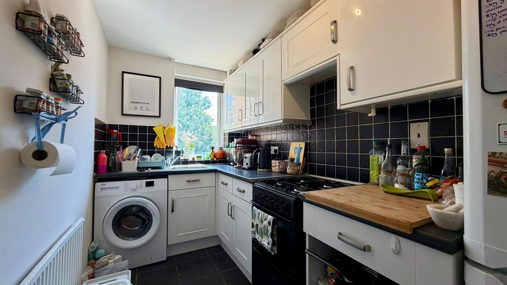 Property photo 3 of 10 Lsii0969.Jpg