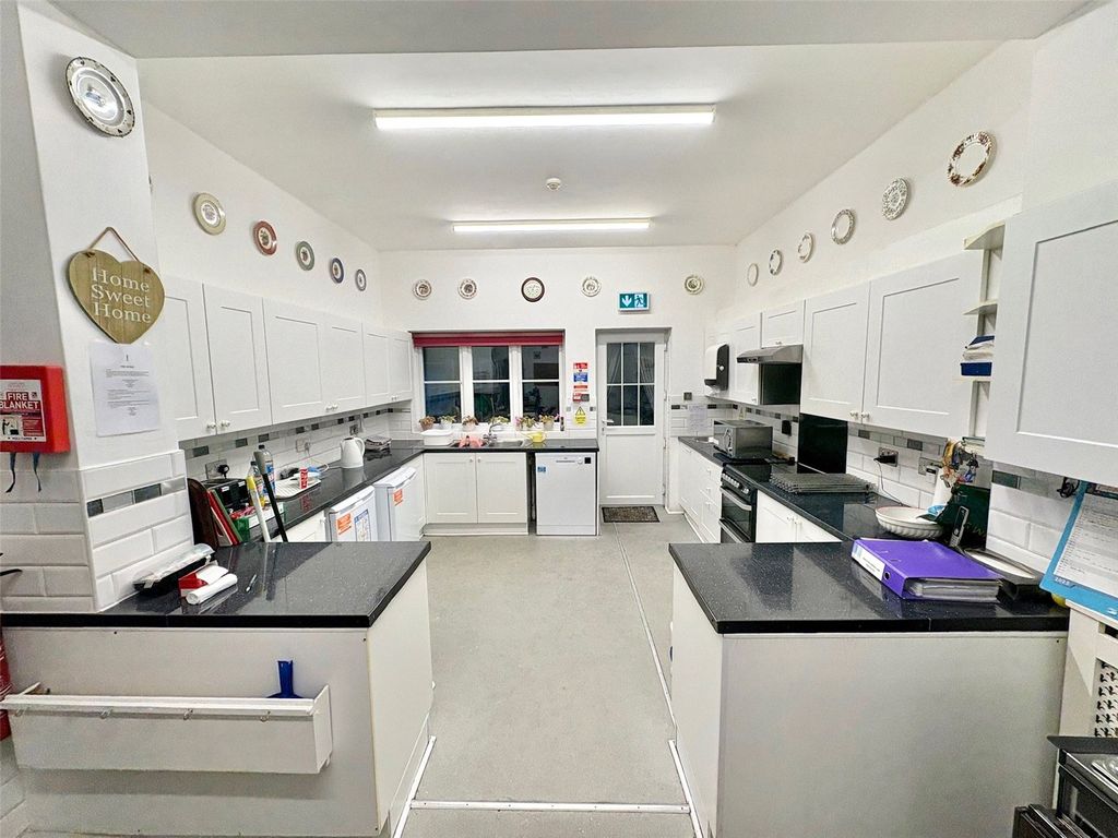 Property photo 3 of 21 Picture No. 07