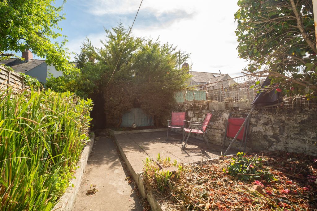 Property photo 3 of 16