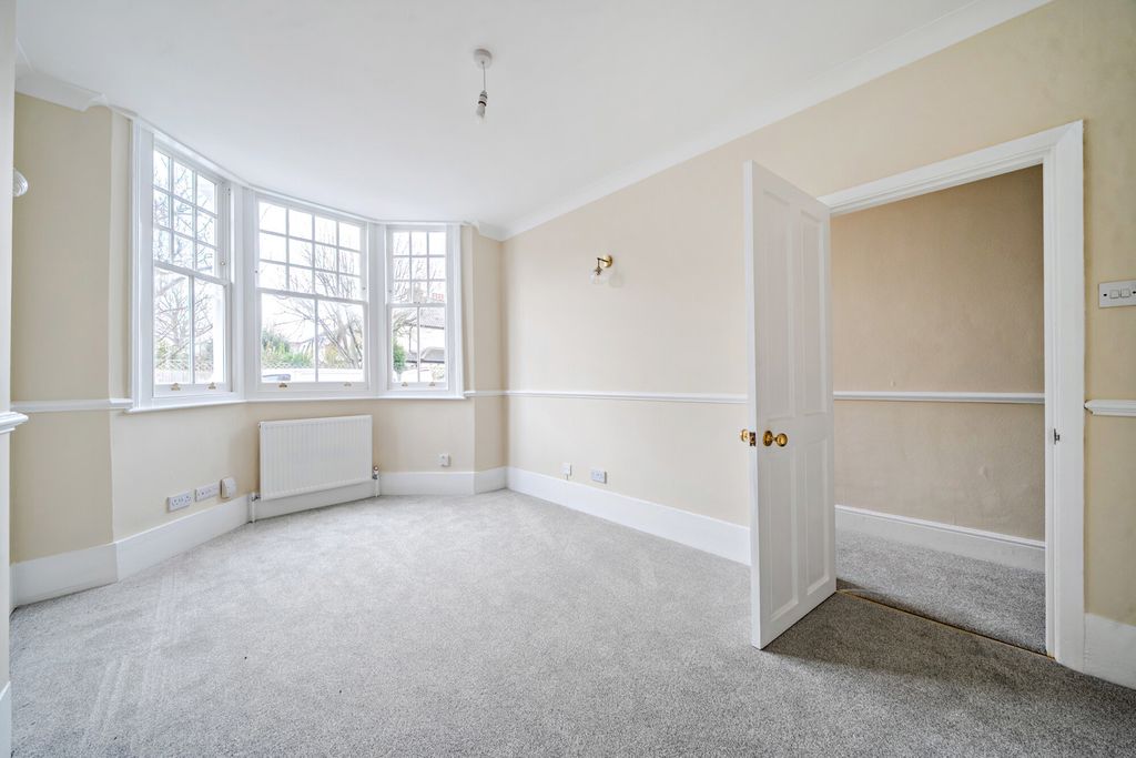 Property photo 2 of 21 Reception