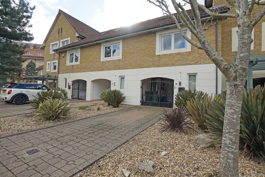 Property photo 2 of 36 Dsc08819