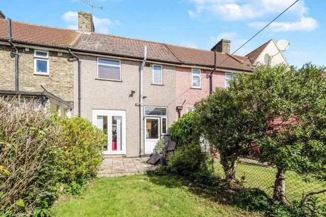 Property photo 1 of 11 2 Bedroom Terraced House To Let Â€“ Ford Road, Rm10