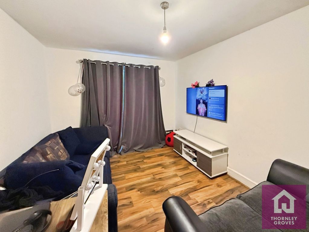 Property photo 2 of 7 Picture No. 05