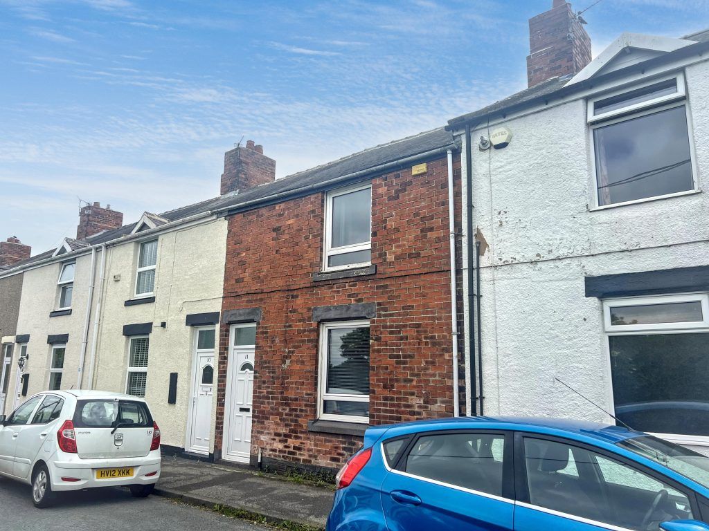 Property photo 2 of 12