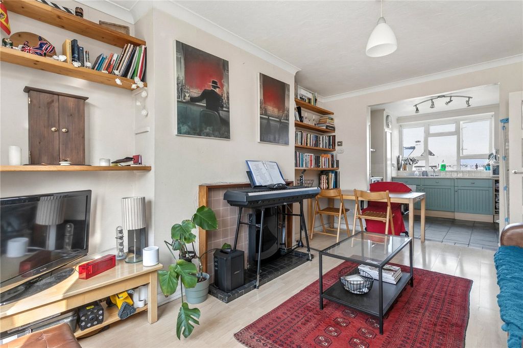 Property photo 3 of 11 Picture No. 04