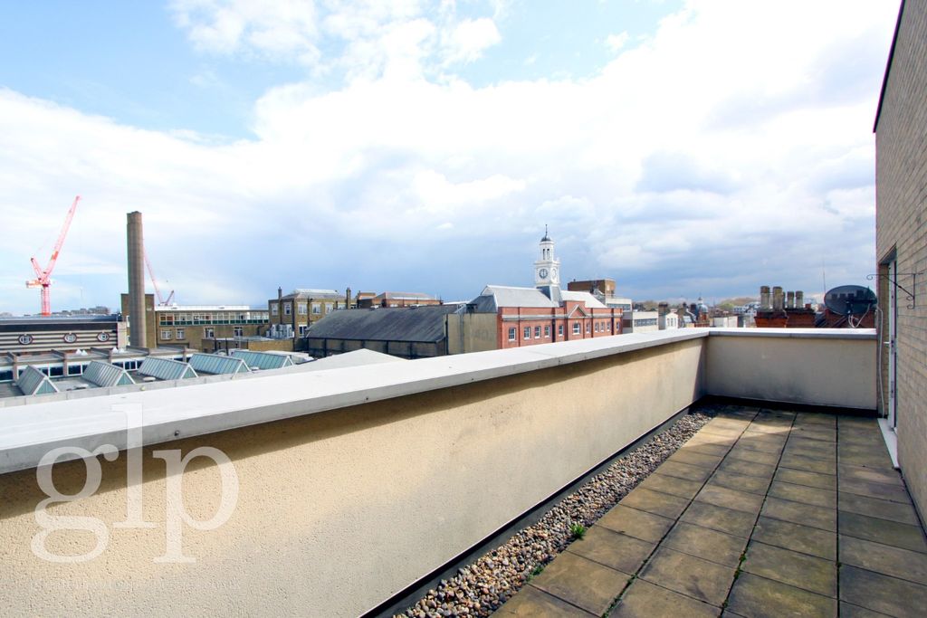 Property photo 2 of 13 5011862