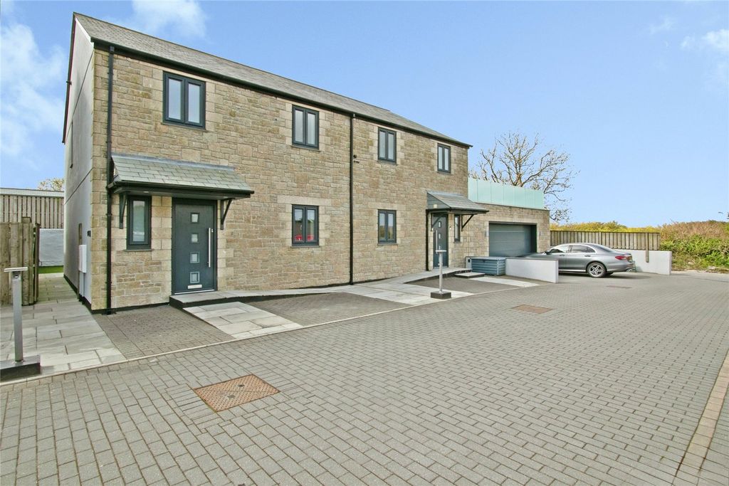 Property photo 1 of 23 Picture No. 02