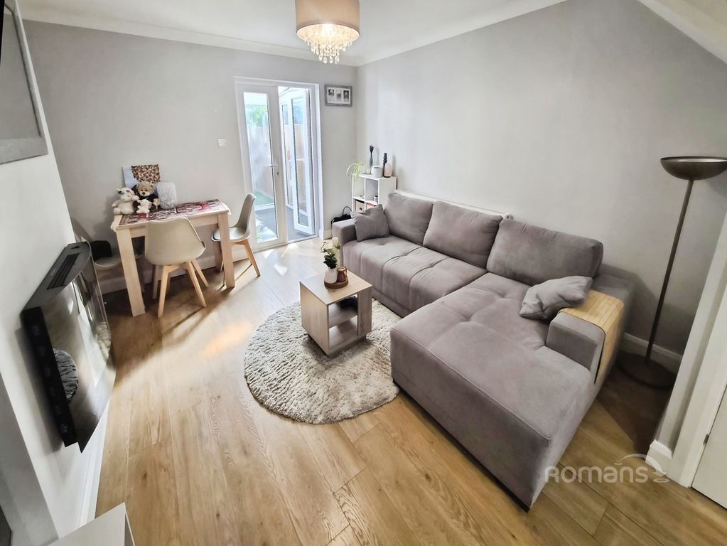 Property photo 1 of 17 Pbox-Img.Jpg