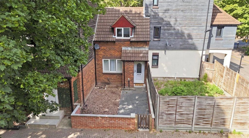 Property photo 1 of 14 Picture No. 07