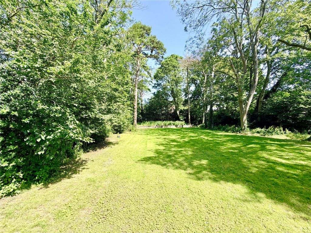 Property photo 2 of 13 Picture No. 03