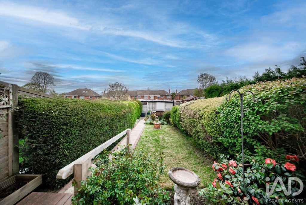 Property photo 2 of 22