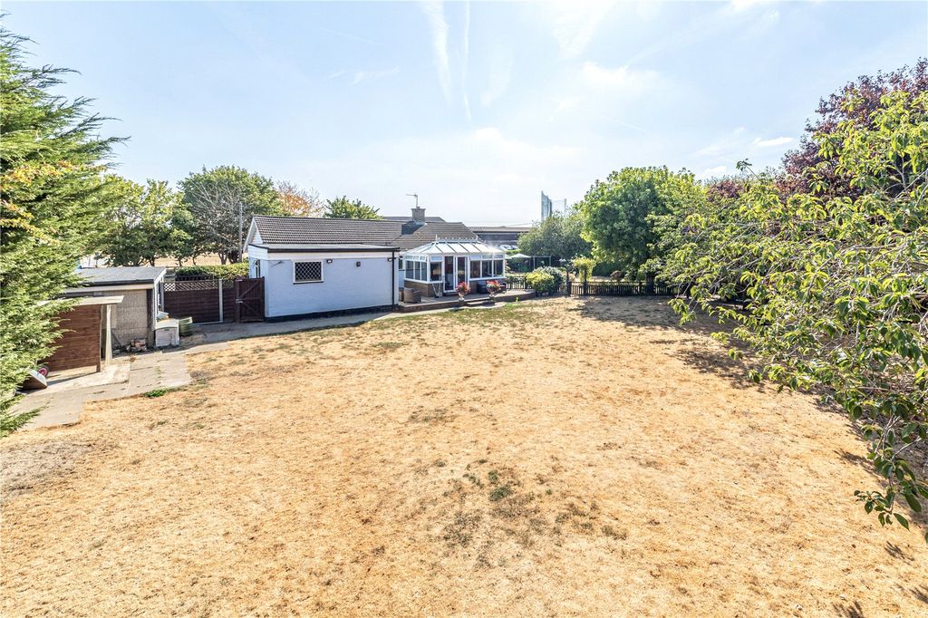 Property photo 2 of 21 Picture No. 26