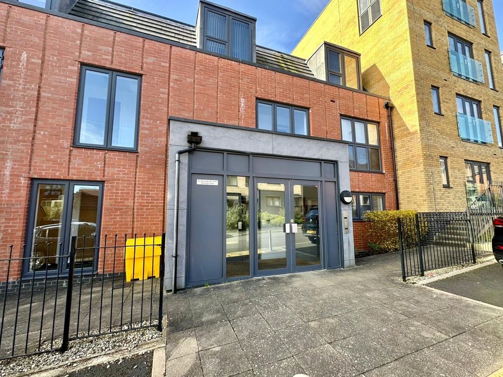 Property photo 1 of 15 Picture No. 06