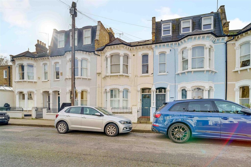 Property photo 1 of 13