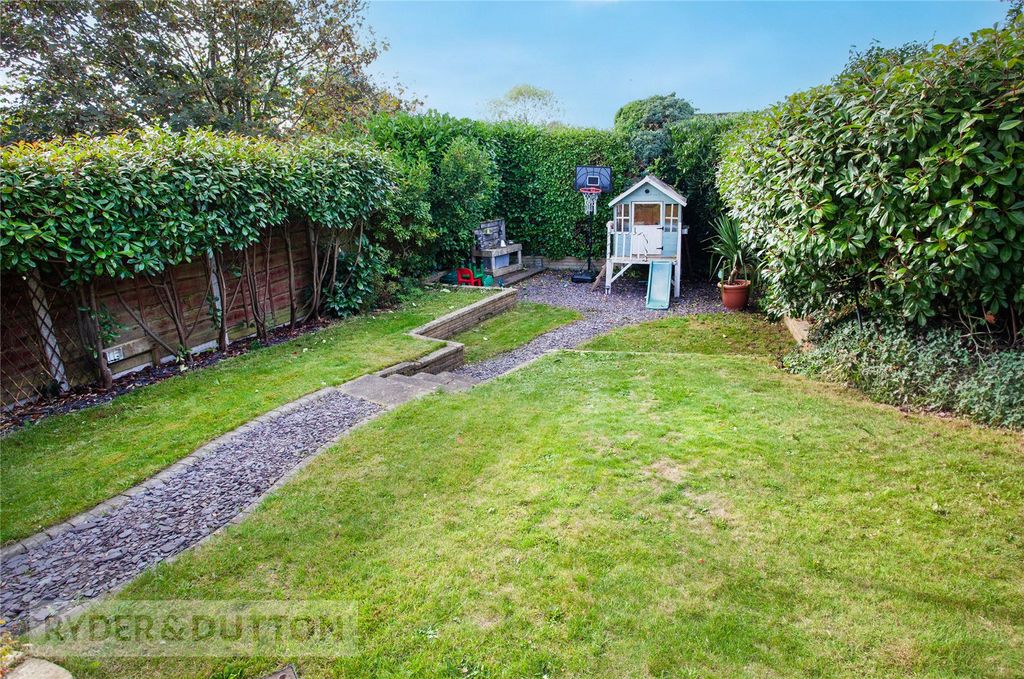 Property photo 2 of 23 Picture No. 33