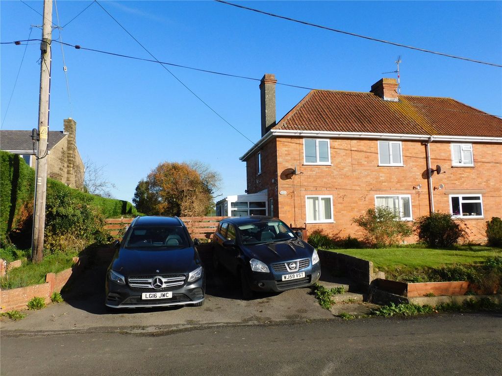 Property photo 1 of 19 Picture No. 02