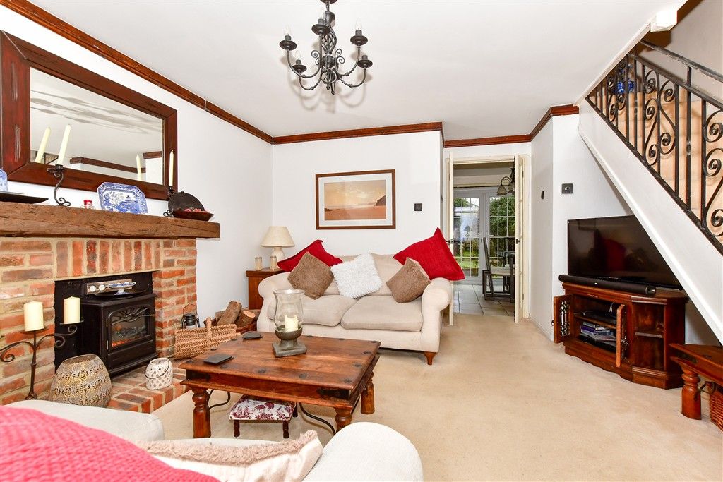 Property photo 1 of 10 Lounge