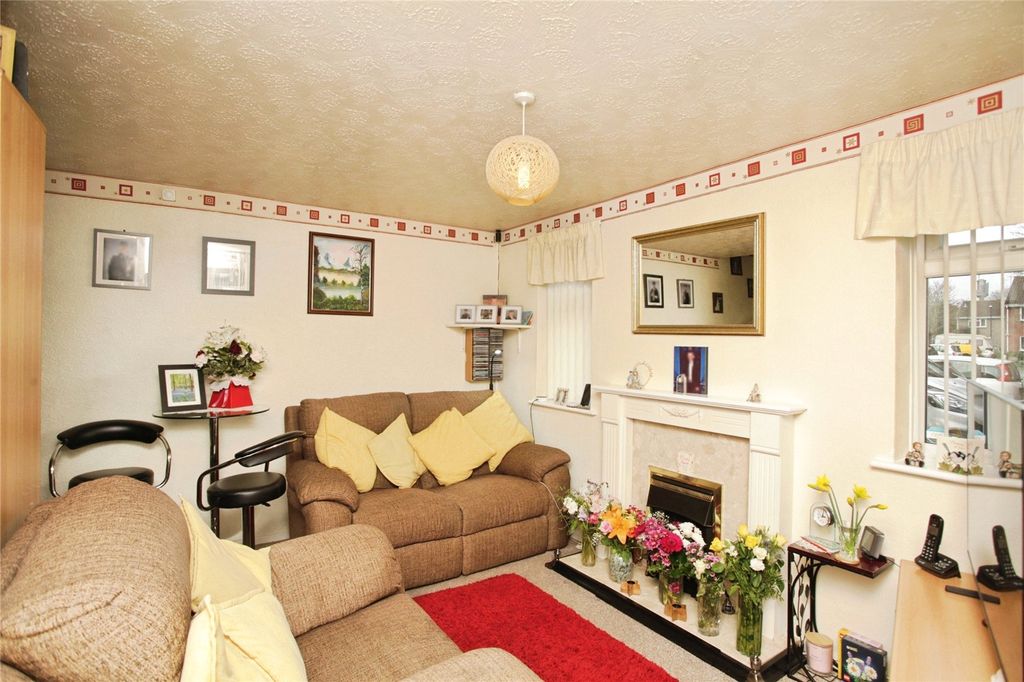 Property photo 3 of 15 Picture No. 01