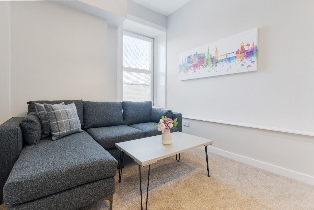 Property photo 3 of 8 Photo 3