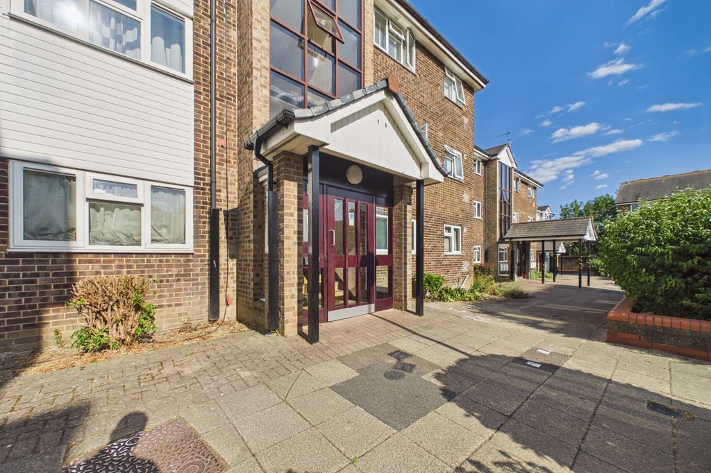 Property photo 1 of 10 Picture No. 09