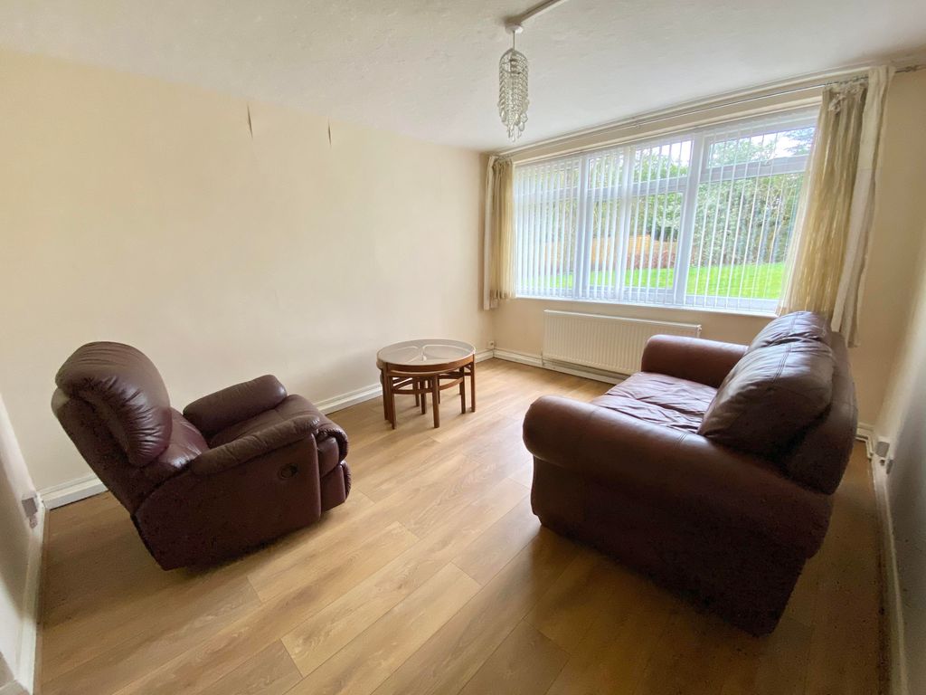 Property photo 3 of 6 Image