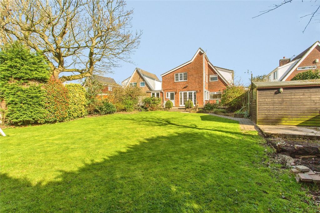 Property photo 3 of 30 Picture No. 04