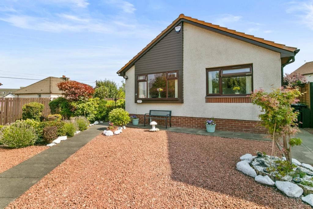 Property photo 1 of 25