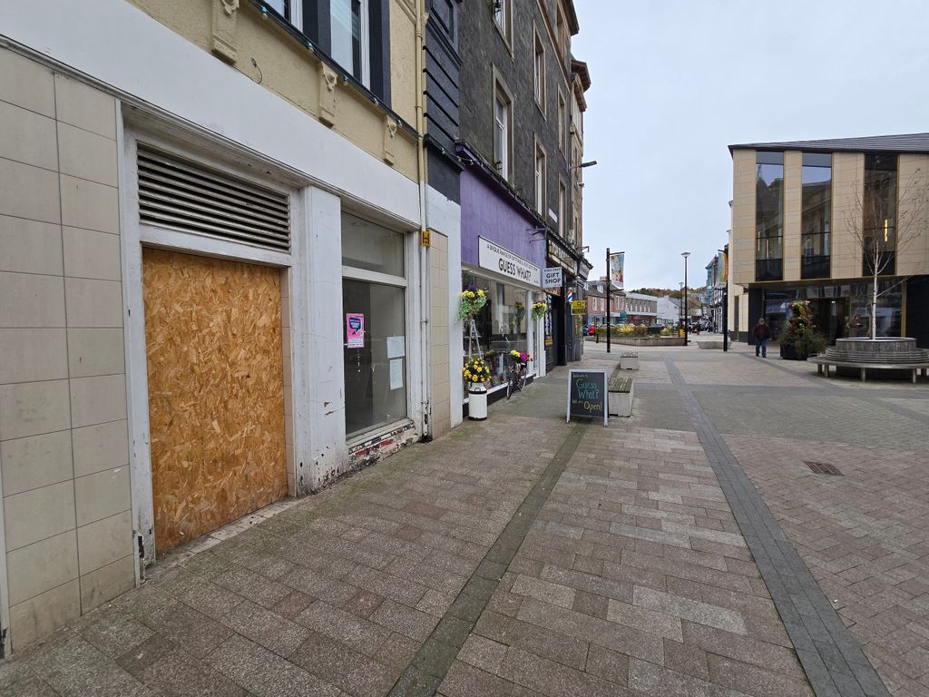 Property photo 2 of 9 2